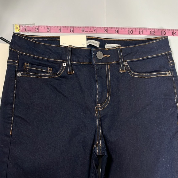Ladies Calvin Klein jeans new with tags, 2/32 - Picture 5 of 9